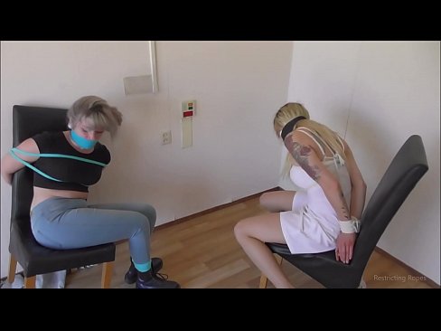 ❤️ Tràilleach / ceangailte agus gagged / nighean ann an àmhghar ❤️❌ Super porn aig gd.pornoklinge.ru ❌️