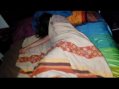 ❤️ Stepson a' giùlan a mhuime òg fhad 'sa tha ia' cadal. ❤️❌  Super porn  aig gd.pornoklinge.ru ❌️