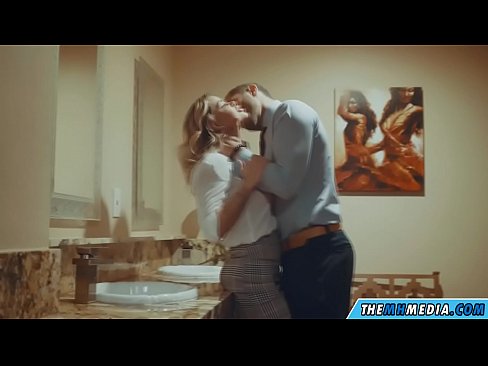 ❤️ Nuair a bhios fionn mòr gad mhealladh ann an seòmar fois poblach ❤️❌ Super porn aig gd.pornoklinge.ru ❌️
